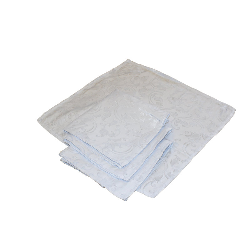 Serviette de 18 po brodée Mailloux, Blanc