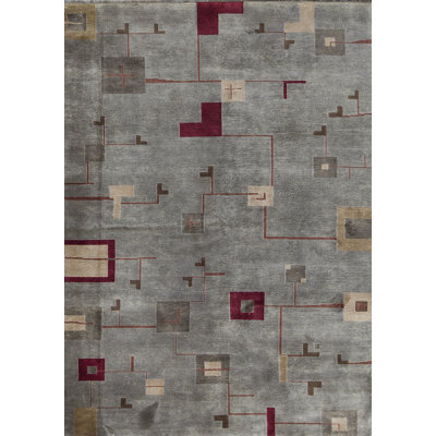 Hand-Knotted High-Quality Green and Beige Area Rug