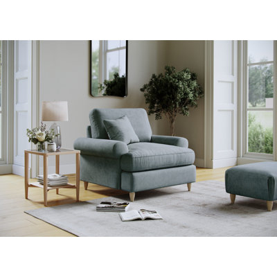 Eluster Armchair