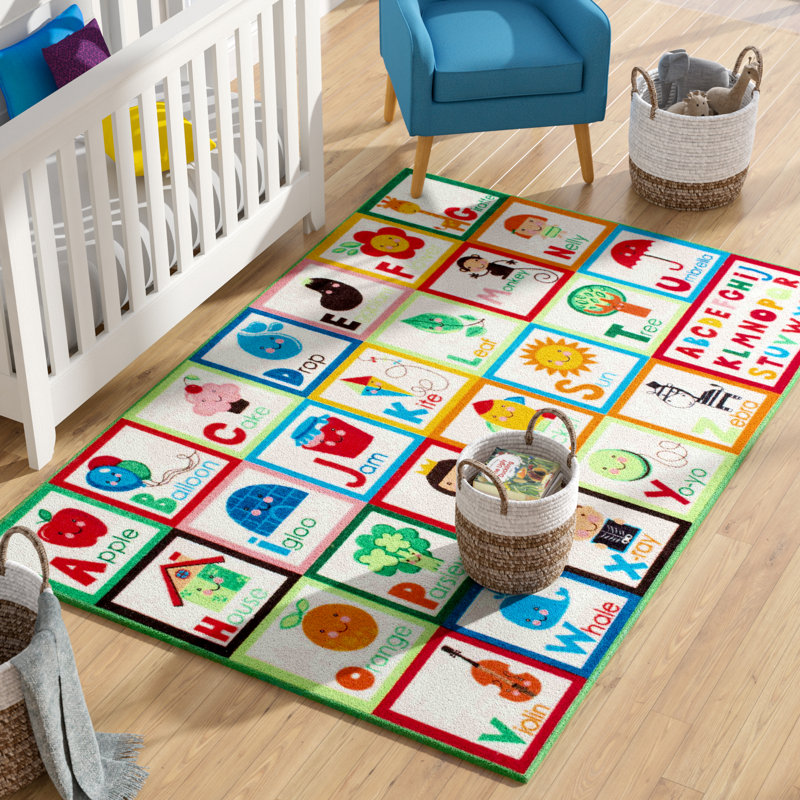Tapis alphabet rouge/vert pour enfants Rebekah, Rectangle 6 pi 7 po x 9 pi