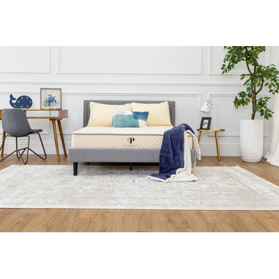 Matelas en latex biologique PlushBeds