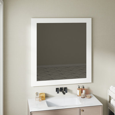 Revitalisez votre salle de bain avec ce magnifique miroir carré blanc mat de 32 pouces!
