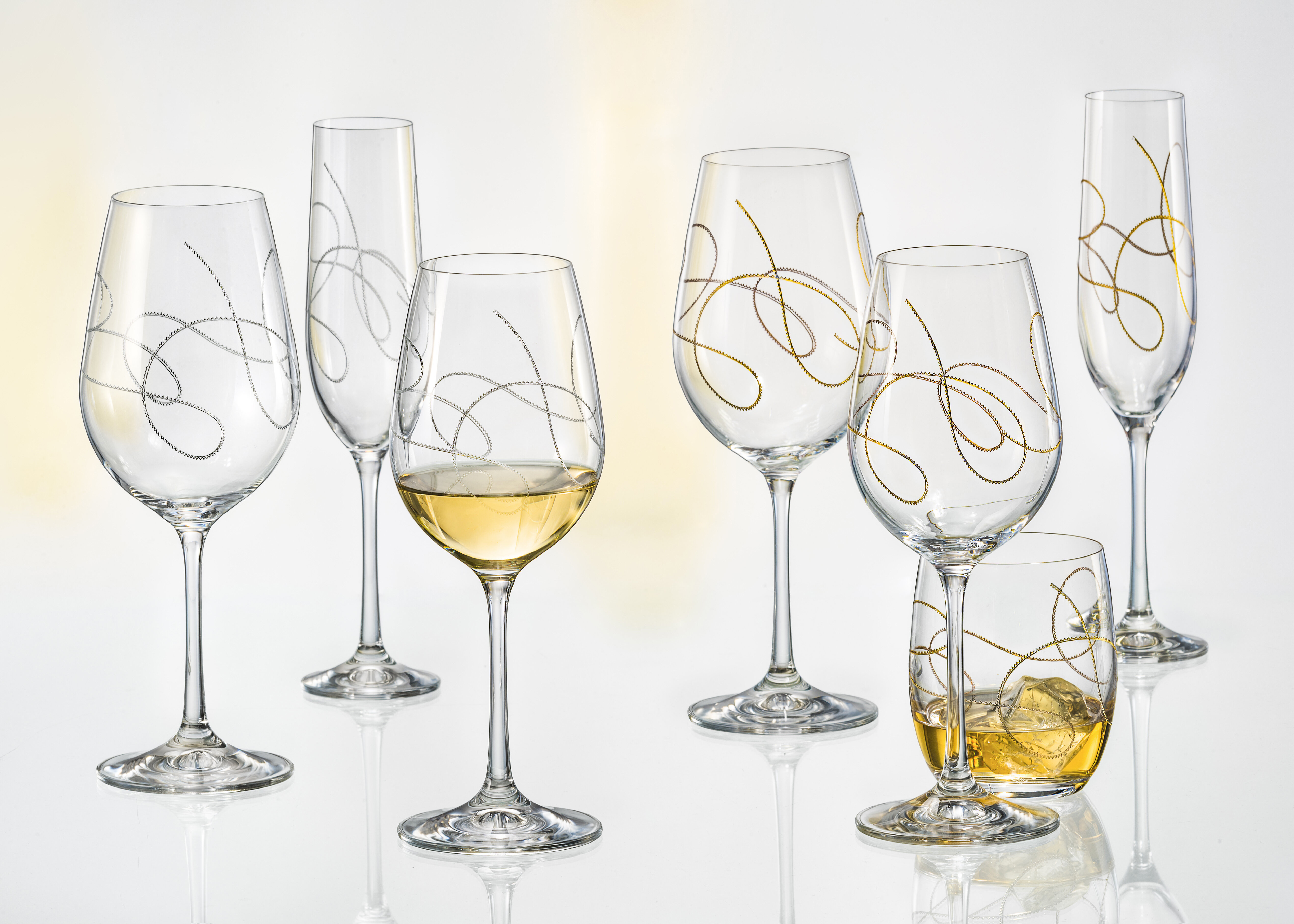 https://assets.wfcdn.com/im/85807530/compr-r85/8429/84297202/yahir-14-oz-stemmed-wine-glass.jpg