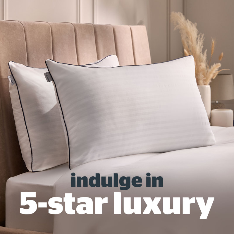 Silentnight Hotel Collection Luxury Piped Pillows