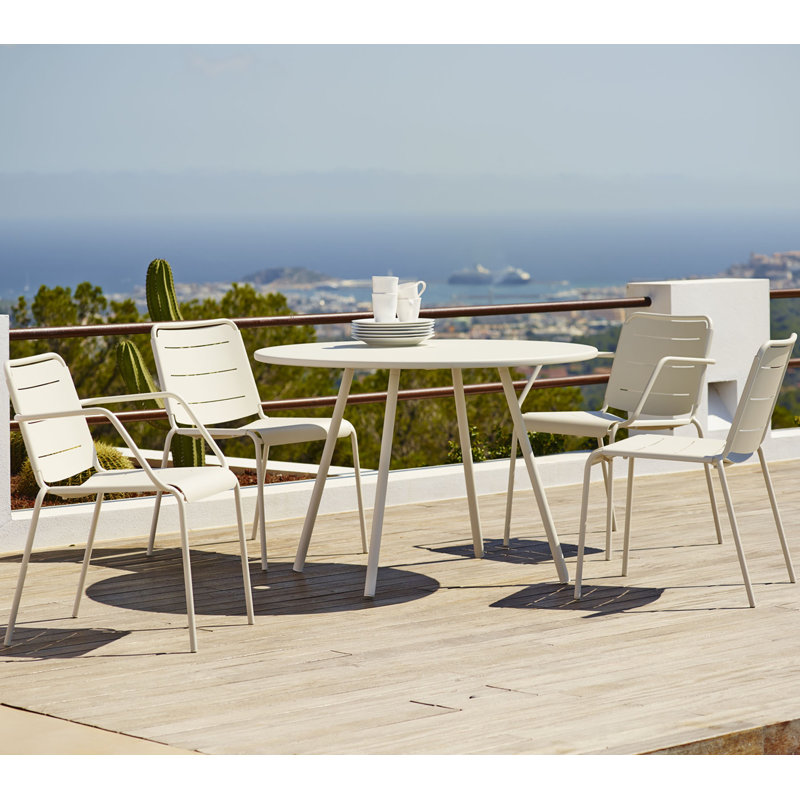 Area Round Metal Outdoor Dining Table With Umbrella Hole , 43.4'' in. W 43.4'' in. D, White