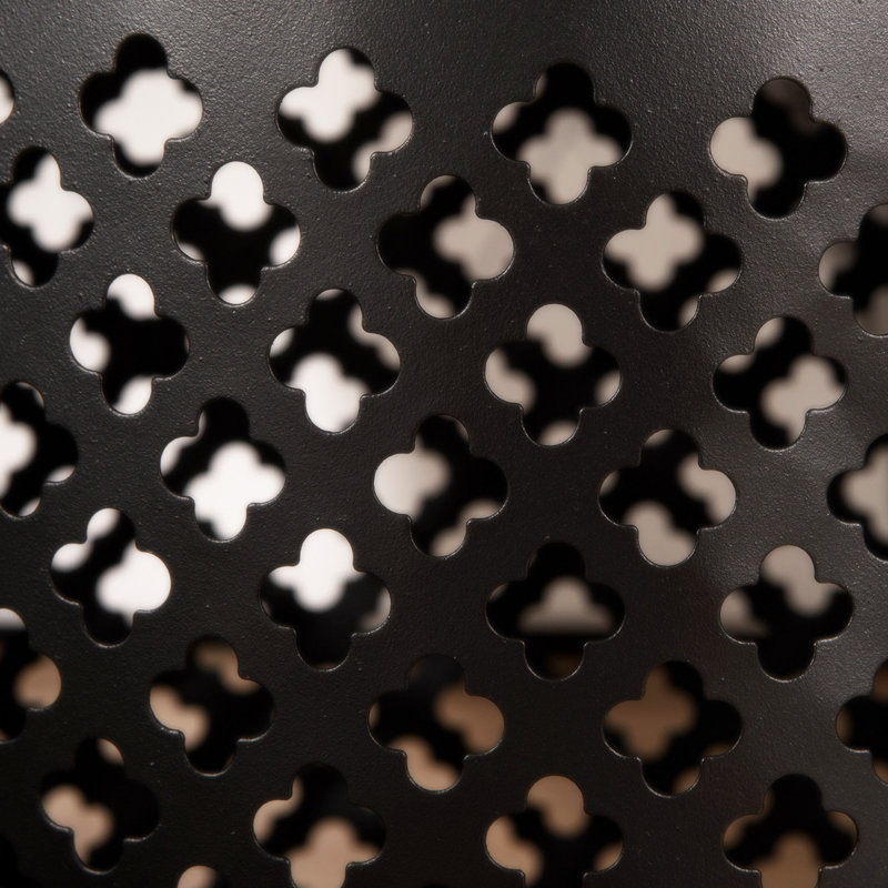 Table d'extérieur 12,57 L x 12,57 l, Noir