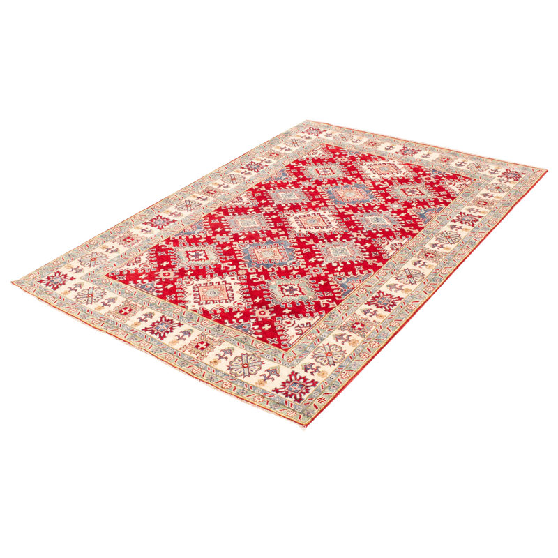 Tapis rouge Finest Ghazni 6 pi 6 po x 9 pi 5 po