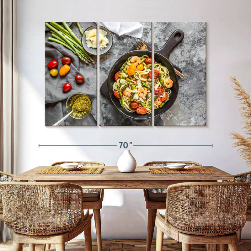 Spaghetti aux fruits de mer Yarlin, H 42 po x l 65 po