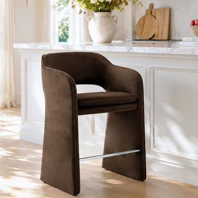 Tabouret de bar 24 po à dossier bas revêtu de velours 24 po entièrement assemblé avec accoudoirs