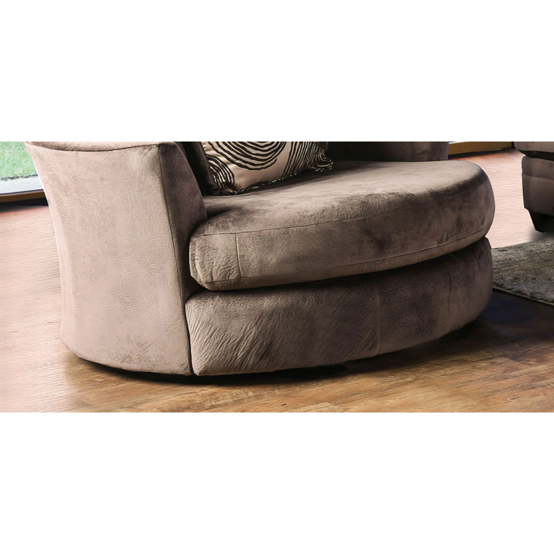 Fauteuil transitionnel gris clair avec siège à coussin en T, accoudoirs inclinés en S et pieds carrés fuselés, Brun