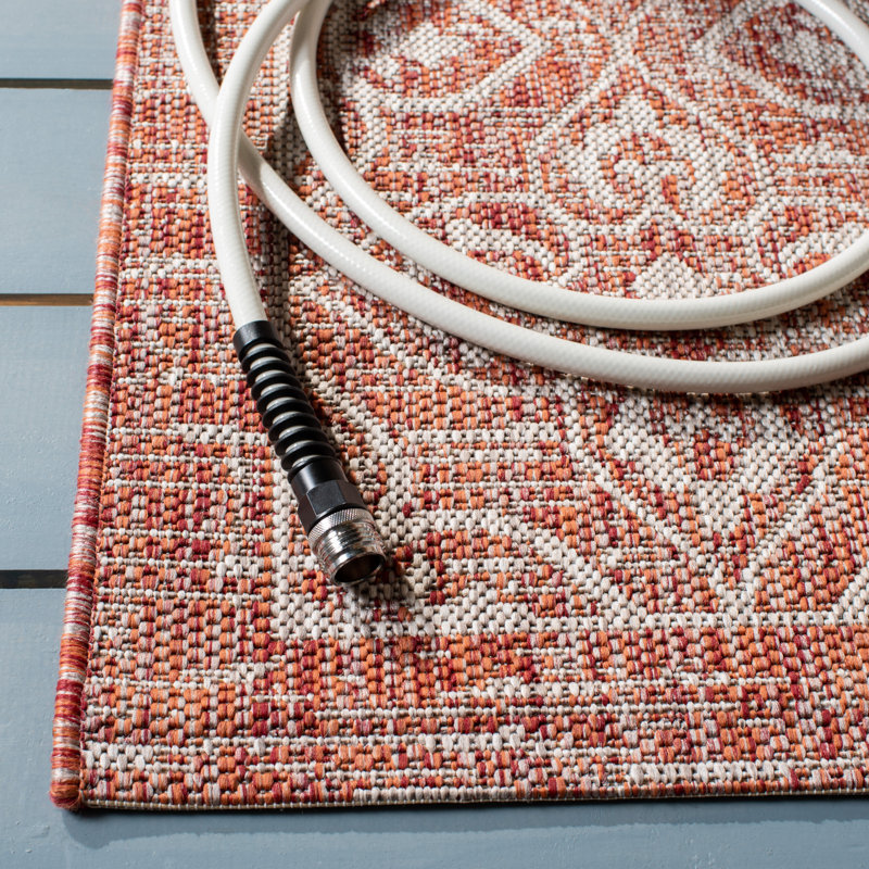 Bexton Performance Geometric Indoor/Outdoor Area Rug, Rectangle 5'3" x 7'7"