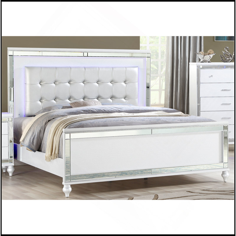Lit rembourré Sterling en bois Sterling, Blanc, Grand lit