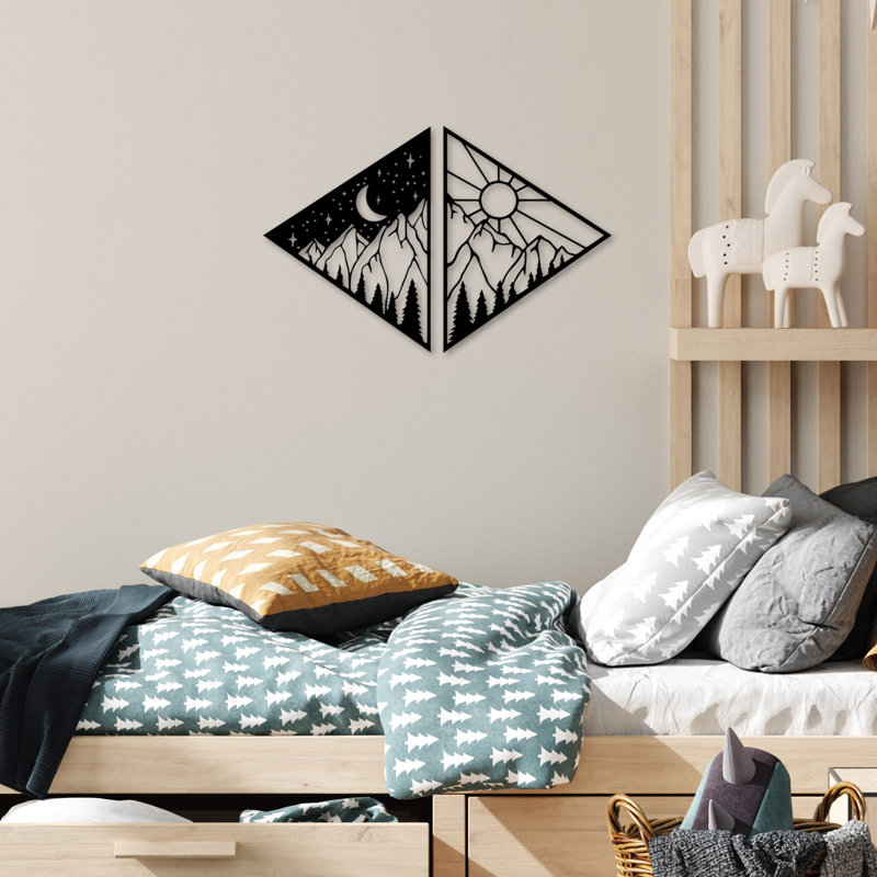 Elegant Black Decorative Metal Wall Accessory, 24.8 x 16.1 inches | 100% Metal Construction, Thickness: 0.06 inches | Lightweight at 1.1 lbs | Perfect for Modern Home Decor, Stylish and Durable Design