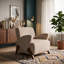 Fauteuil d'appoint confortable en velours Aura avec pieds en bois massif pour le salon