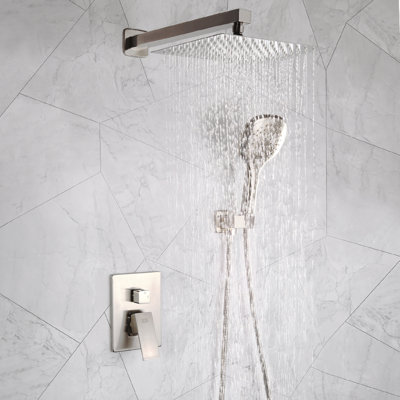 Système de douche complet avec valve brute