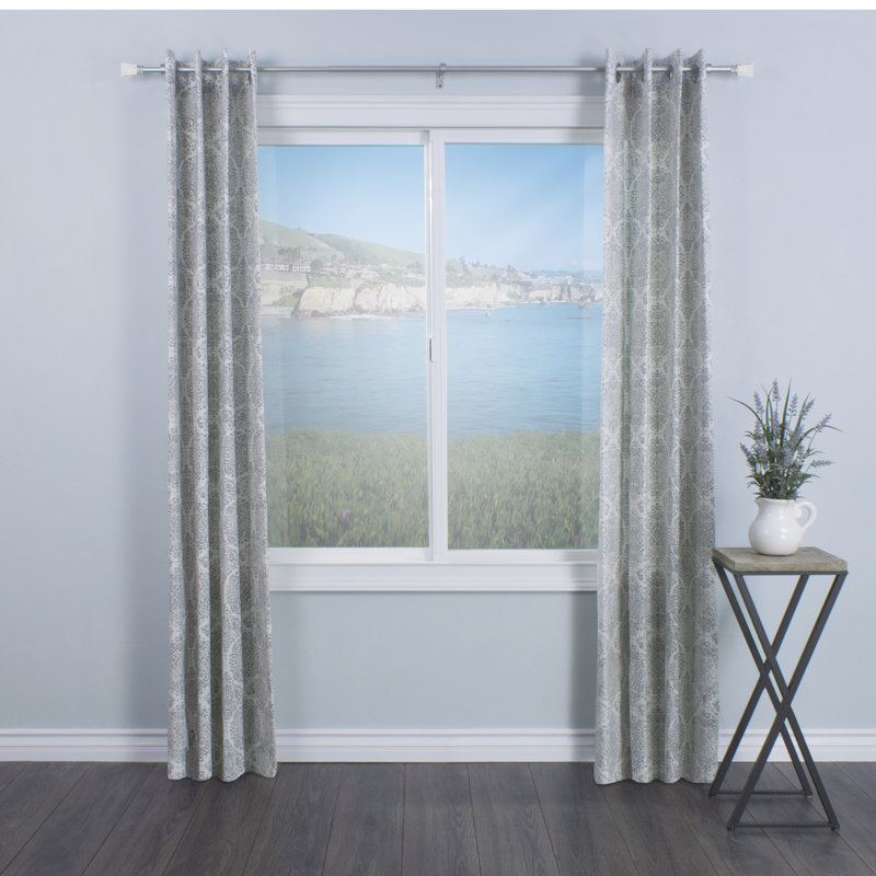 Steel Adjustable, 18" - 36" W