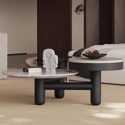 Table basse moderne au design créatif