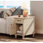 Table de bout avec rangement et prises intégrées Scarlett 24,4 po de hauteur-1152559403