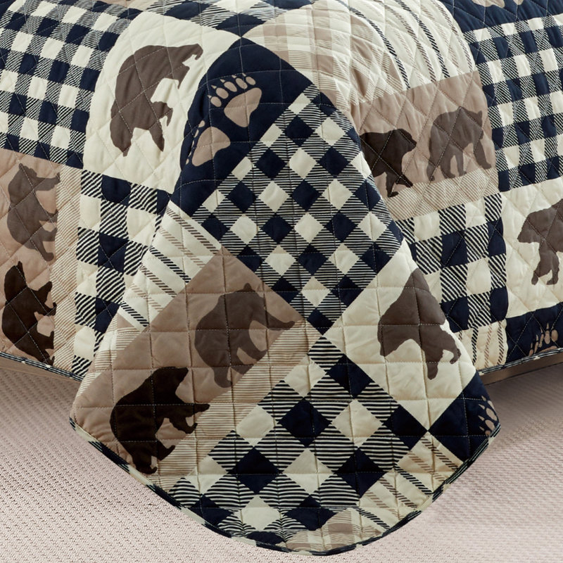 Navy Twin Reversible Microfiber Bear Lodge Quilt Set