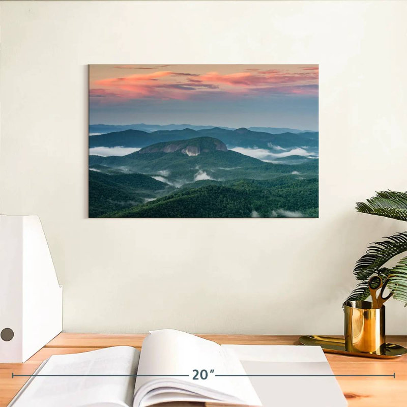 Kerrick Misty Blue Ridge Mountains, H 8 po x l 12 po