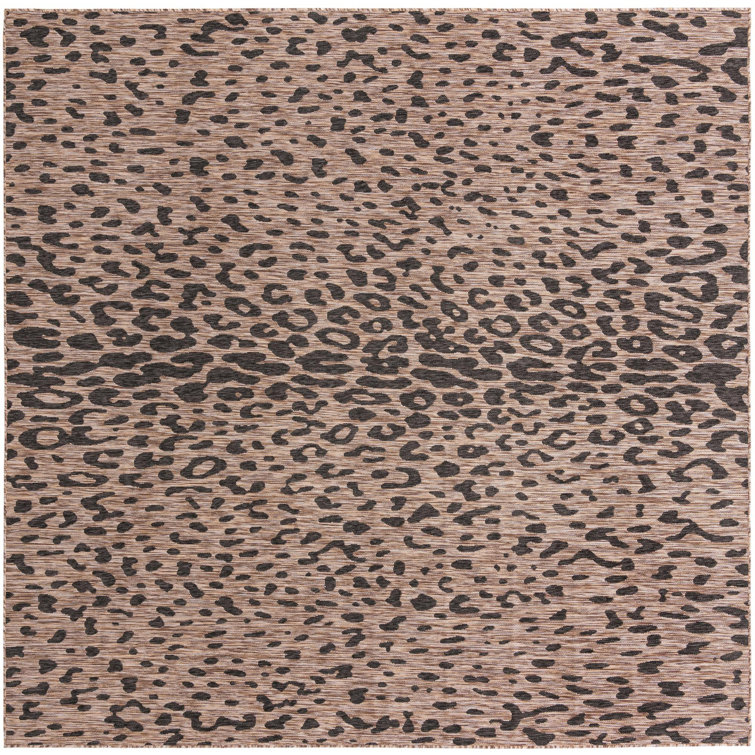 Ivery Indoor/Outdoor Area Rug
