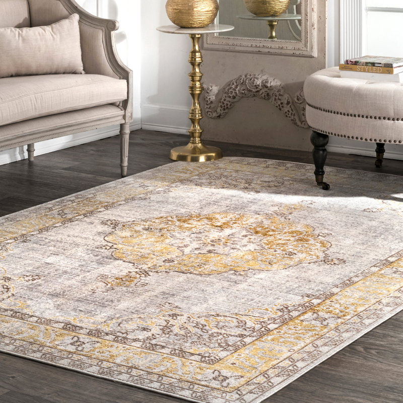Ermanno Oriental Indoor Rug, Rectangle 4'3" x 6'6"