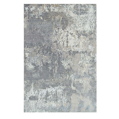 Hand Woven Silk and Wool Area Rug