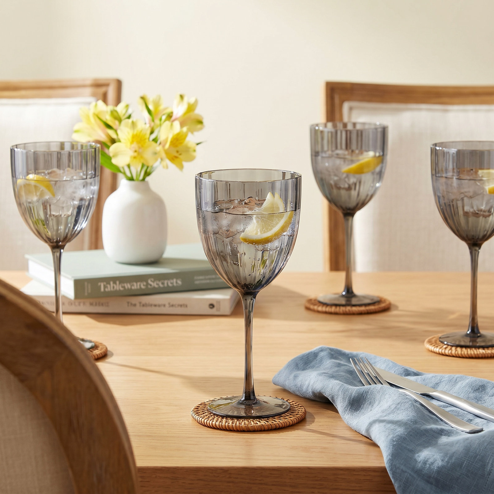 Ribbed Wine Glass