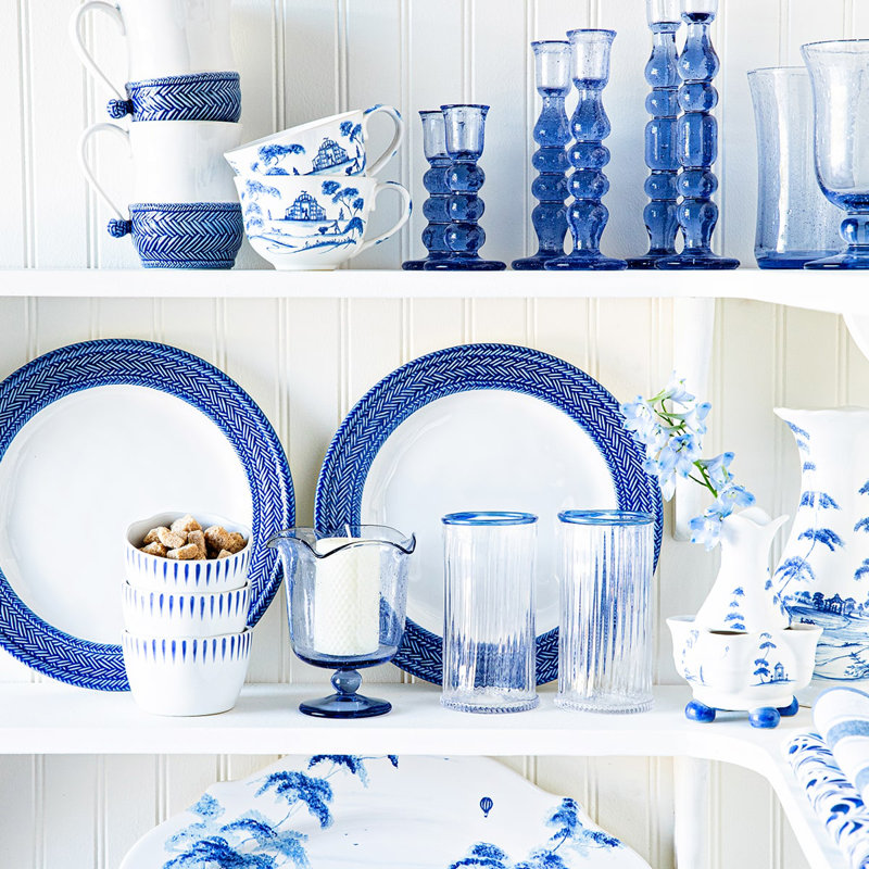 Country Estate Teacup, Delft Blue