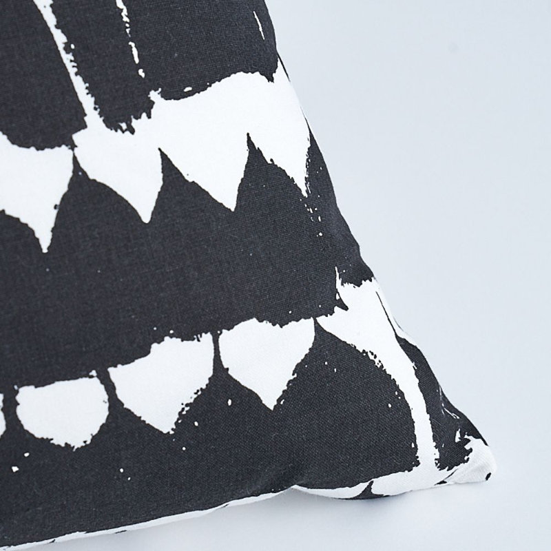 Queen Of Spain Pillow, 22" x 22"
