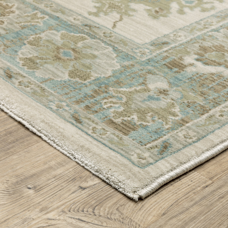 Graicyn Traditional Oriental Beige/ Teal Area Rug, Rectangle 6'7" x 9'9"
