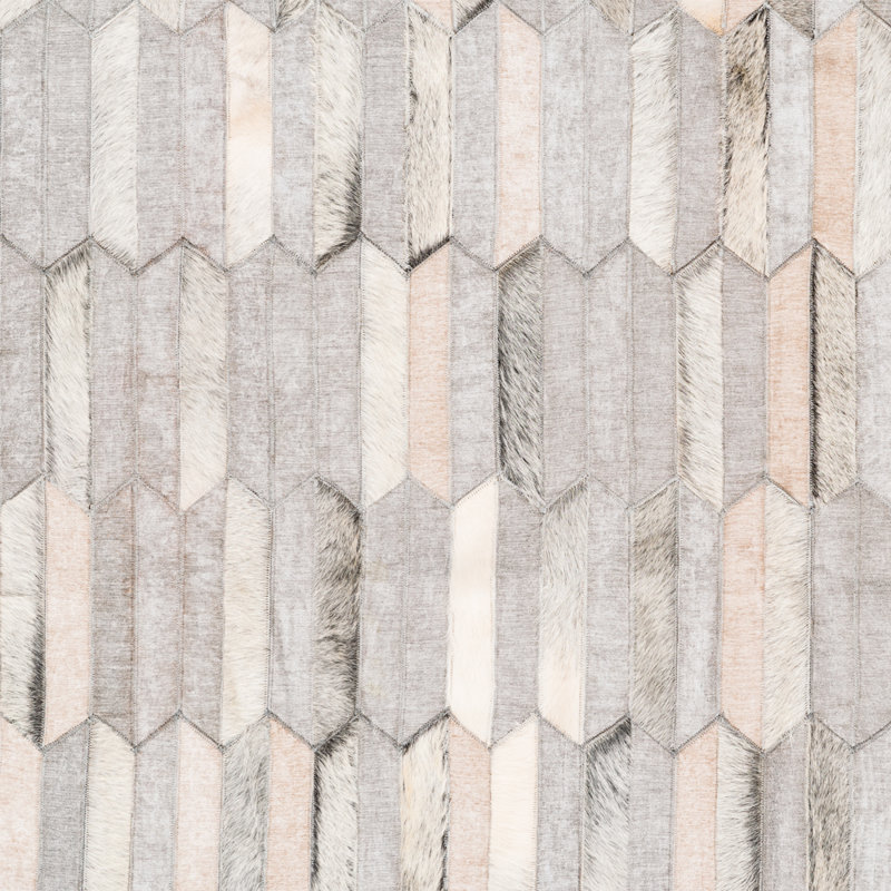 Olio Cowhide Geometric Area Rug in Gray/Taupe, Rectangle 5'3" x 6'7"