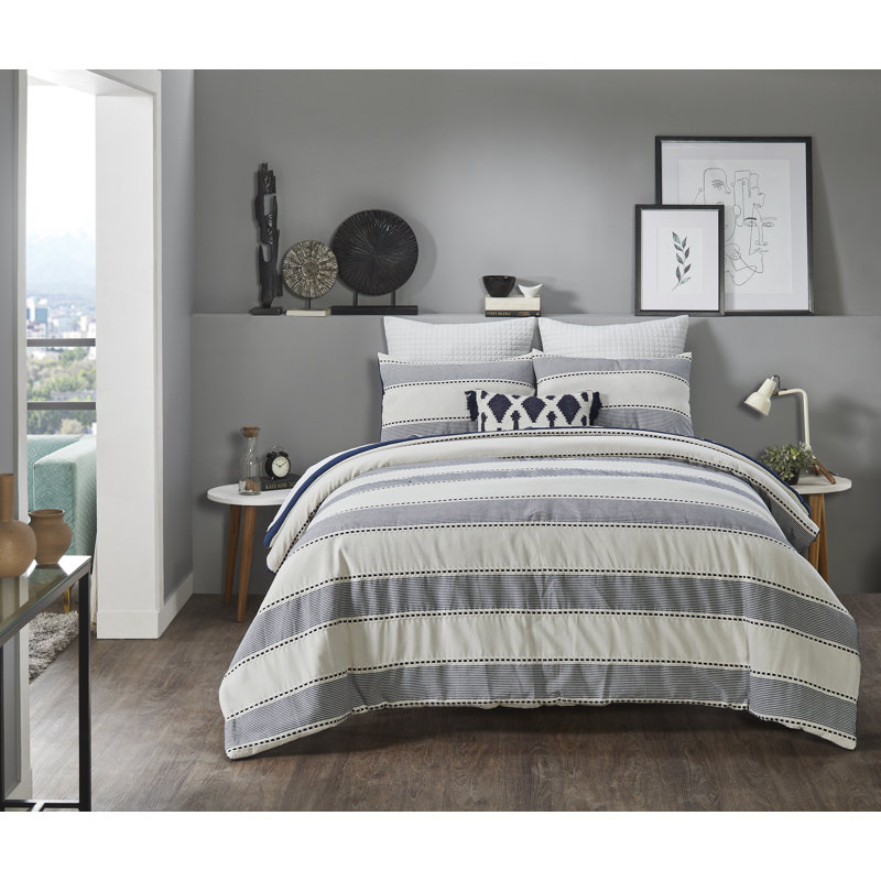 Janson Polyester Jacquard Striped Comforter, Queen Comforter + 2 Standard Shams, Ivory/Navy Striped