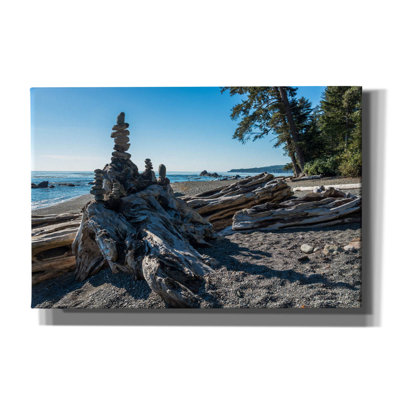 «Sombrio Inukshuk» par Tim Oldford