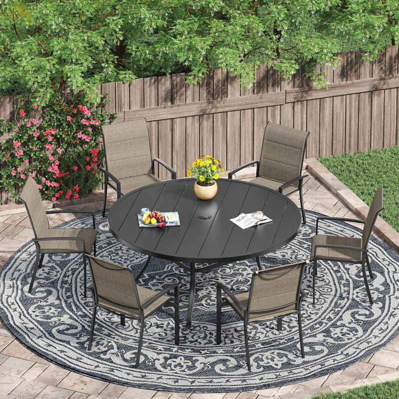 Ensemble de salle à manger de patio avec table de salle à manger ronde 47,2 po et 6 chaises rembourrées en textilène