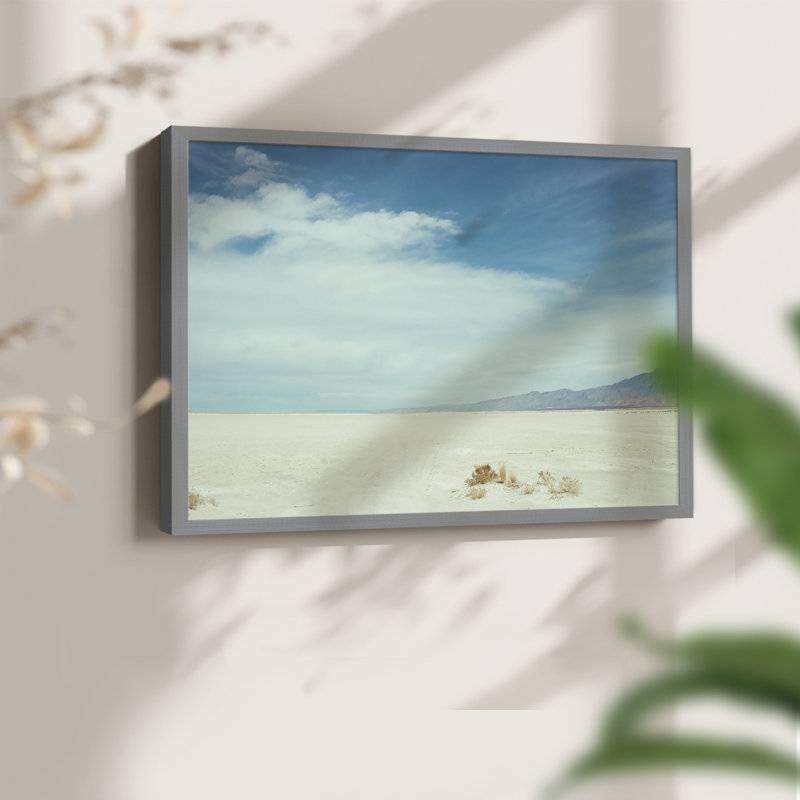 «Salt Flat Walk I», reproduction encadrée