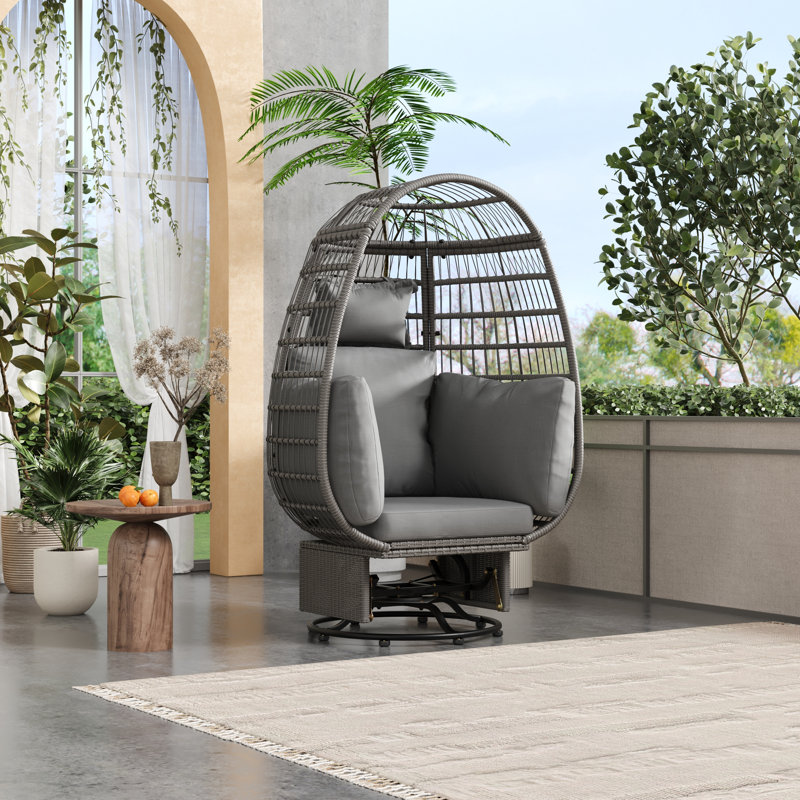 Fauteuil à œufs pivotant en osier ° ° pour la sérénité extérieure