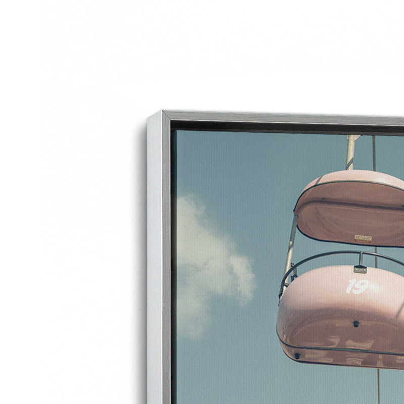 «Pastel Sky Ride Over Clouds» sur toile, H 20,75 po x l 30,75 po, Cadre flottant en chrome poli, 1