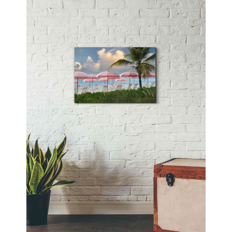 «Pink Umbrella» par Dennis Frates, impression sur toile tendue, H 18 po x l 26 po x P 0,75 po