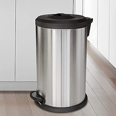 Steel Step On Kitchen Trash Can - 13 Gallons