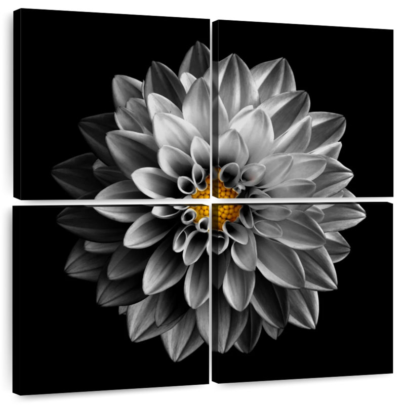 Harnek fleur grise, H 26 po x l 26 po