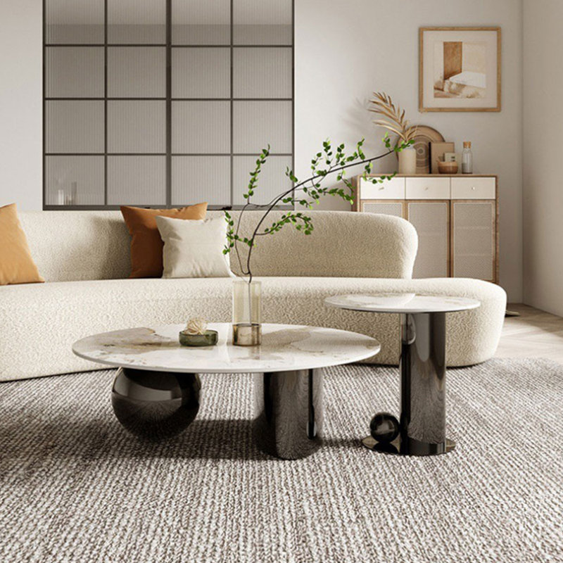 Table basse luxueuse de style italien., H 14 po x L 39,3 po x l 39,3 po, Gris