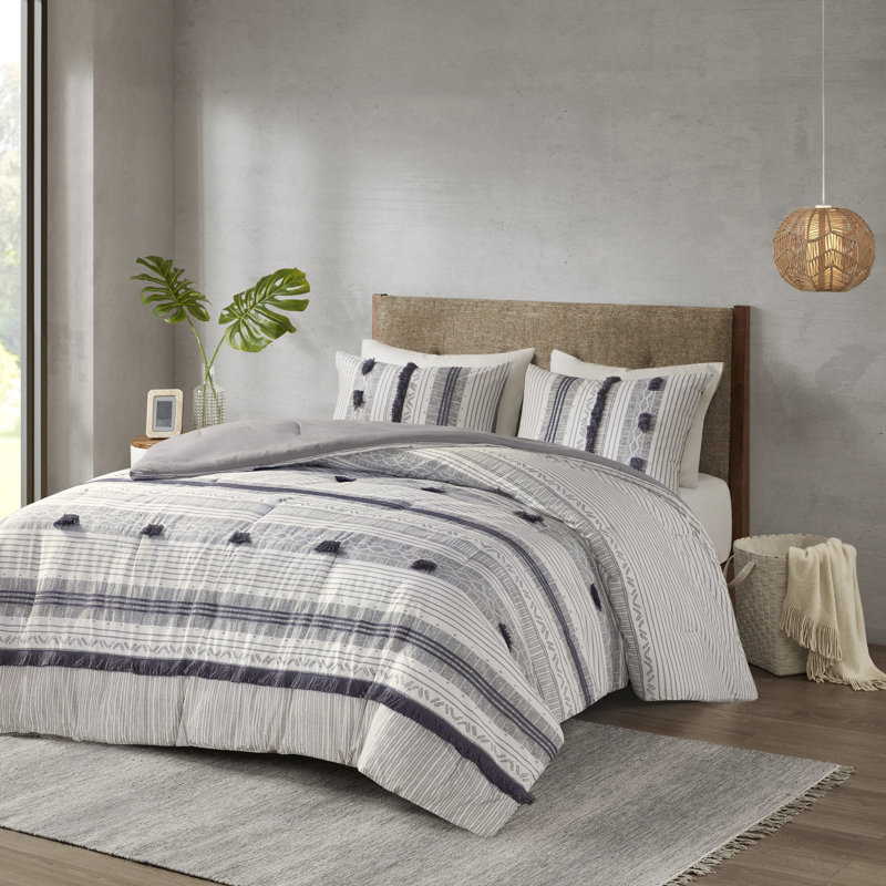 Cody 3 Piece Cotton Comforter Set, King/Cal. King Comforter + 2 King Shams, Gray/White