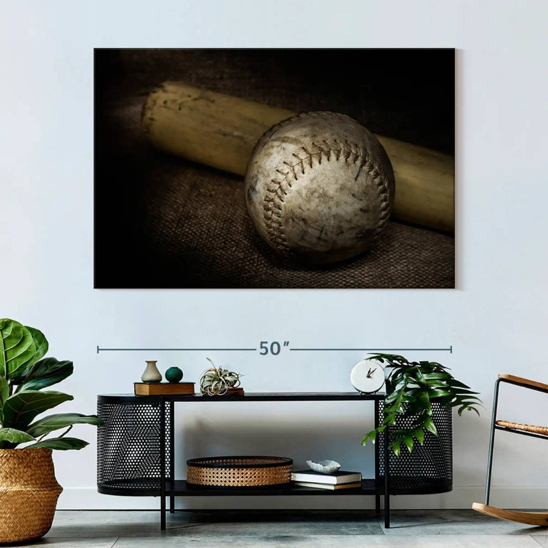 Sireci Softball Bat, 34" H x 51" W