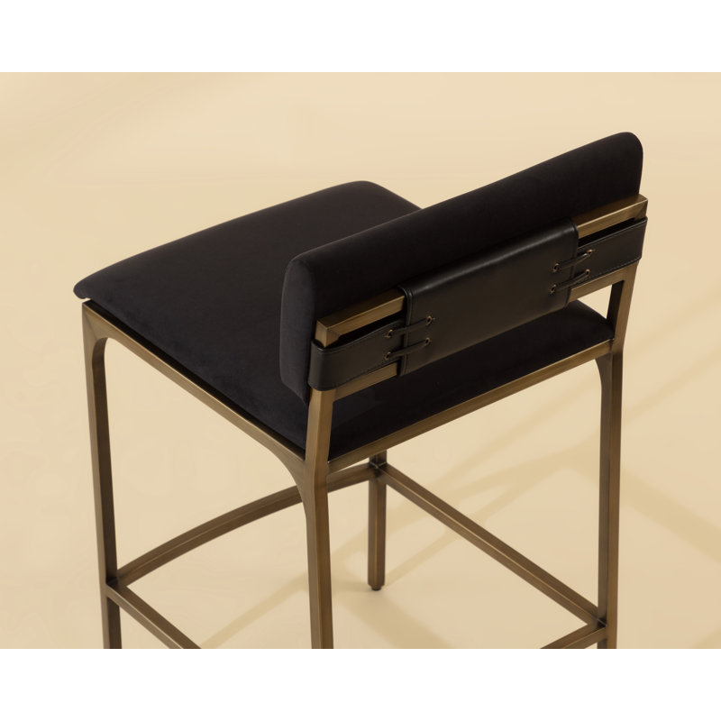 Mori Yes Stool with Metal Frame