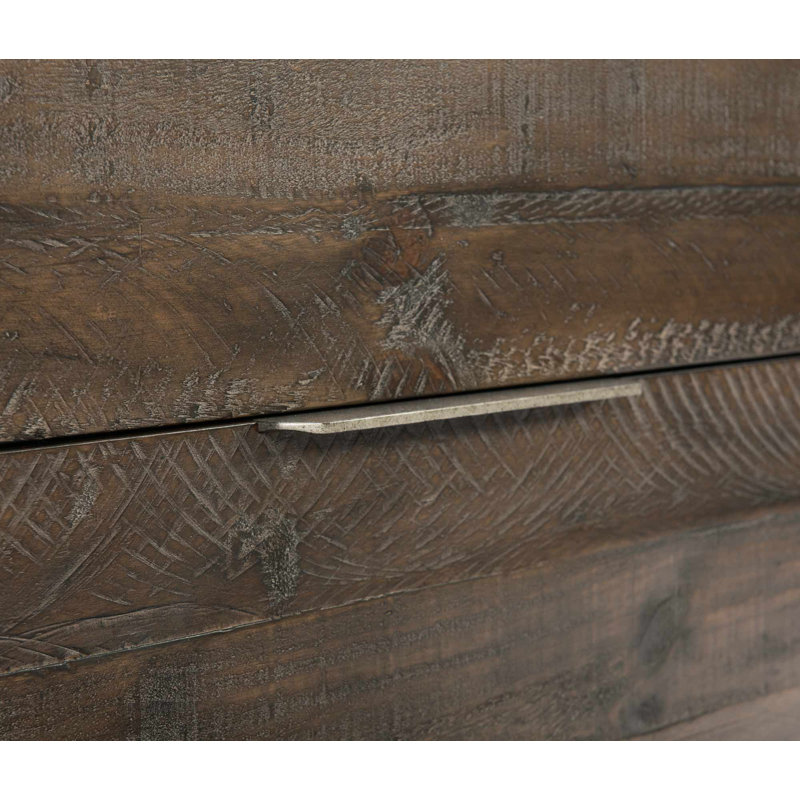 Haines Bachelor's Chest 