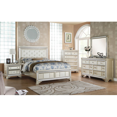 Skaggs Piece Bedroom Set