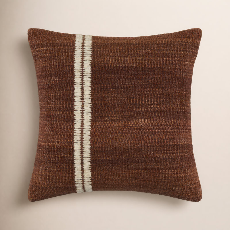 Coussin décoratif Jundah, Rouge, Carré 20 po, Duvet de canard
