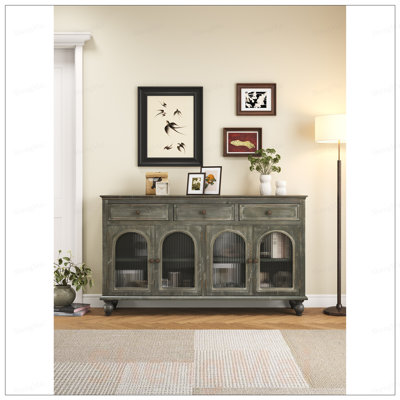 Buffet Farmhouse Buffet, bois vieilli avec 3 tiroirs, 4 portes en verre et tablettes pour un rangement polyvalent