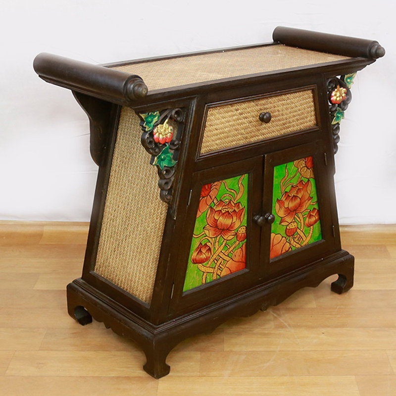 Armoire console Southeast Asian Style